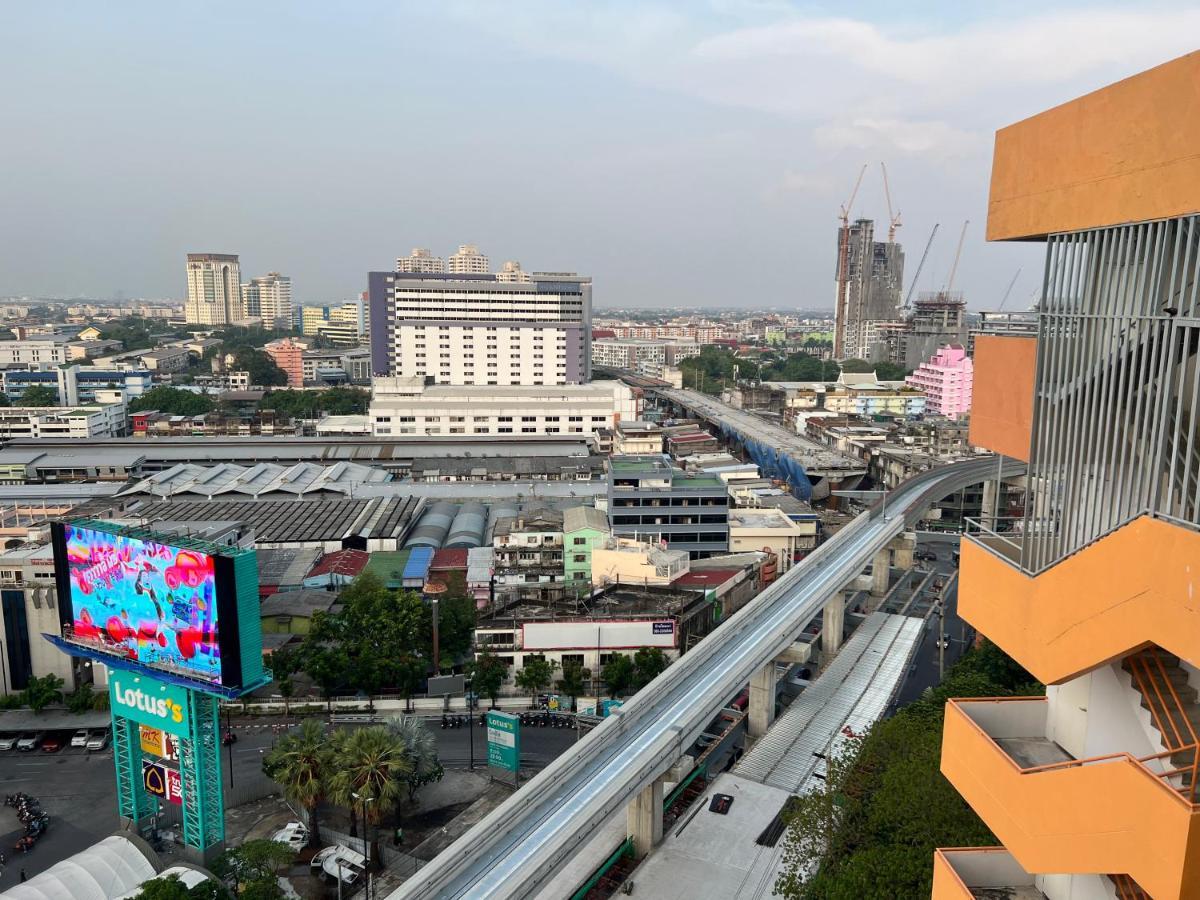 Mall Suites Hotel Bangkok Esterno foto