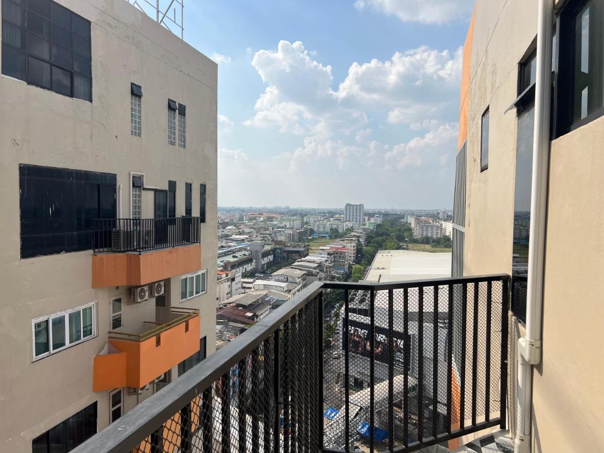Mall Suites Hotel Bangkok Esterno foto