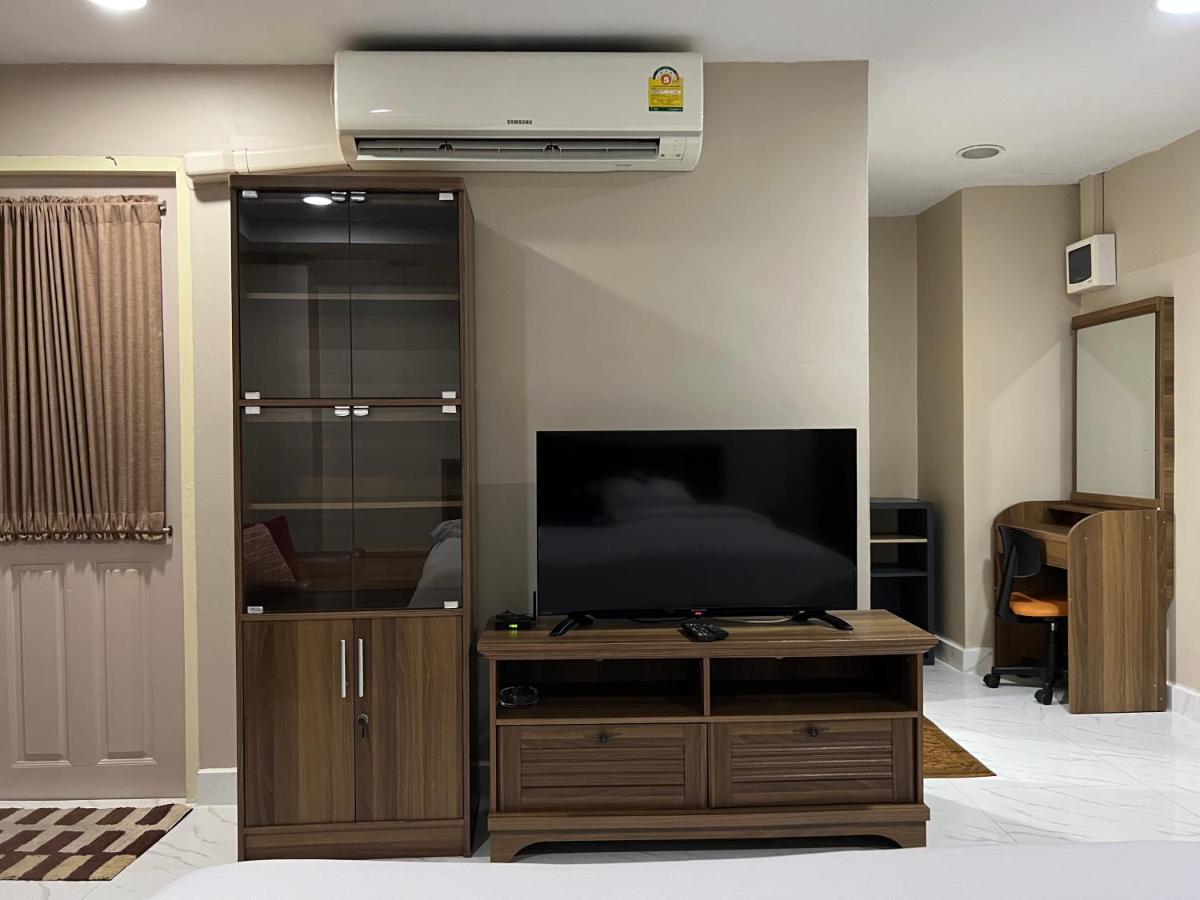 Mall Suites Hotel Bangkok Esterno foto