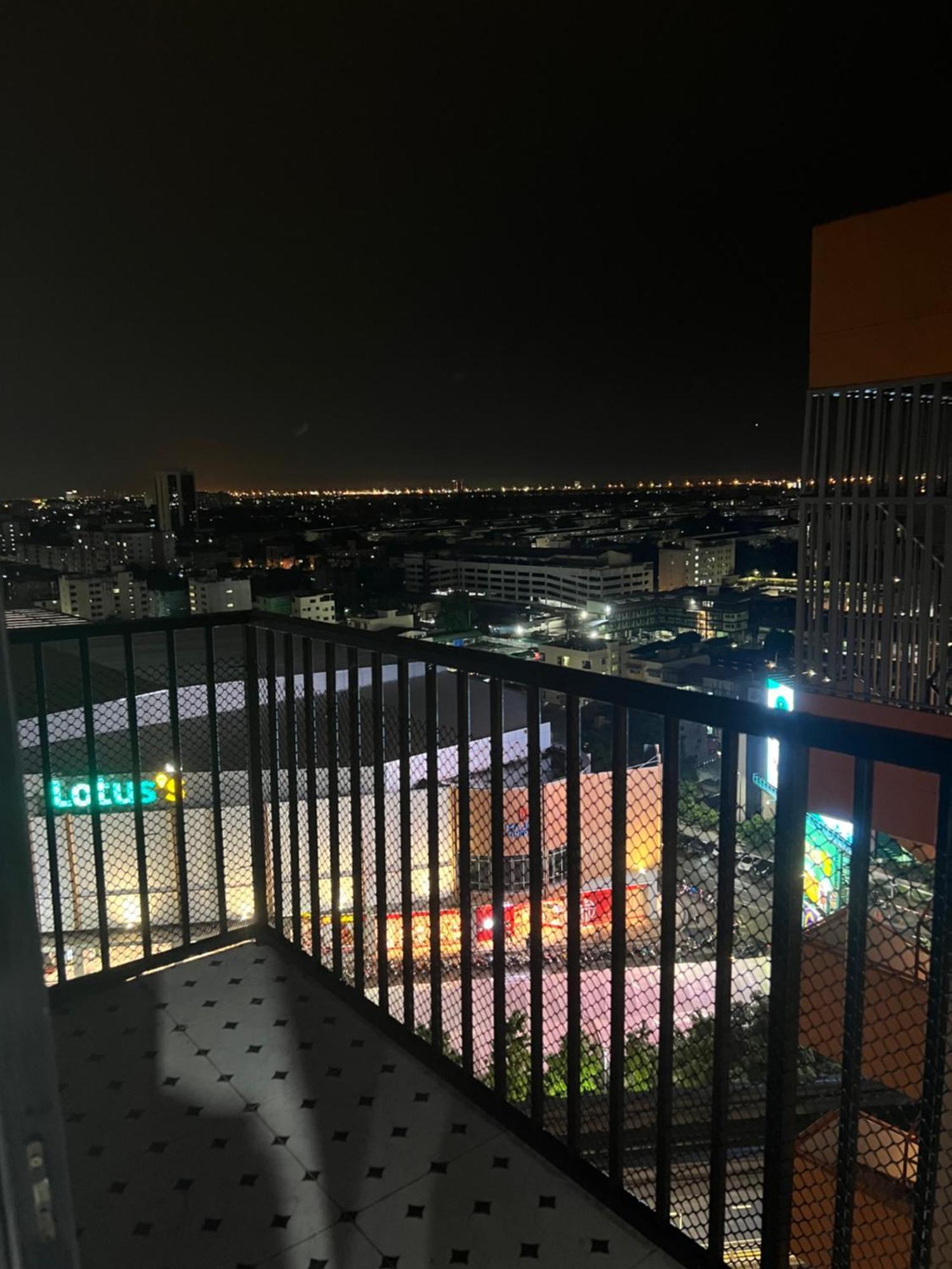 Mall Suites Hotel Bangkok Esterno foto