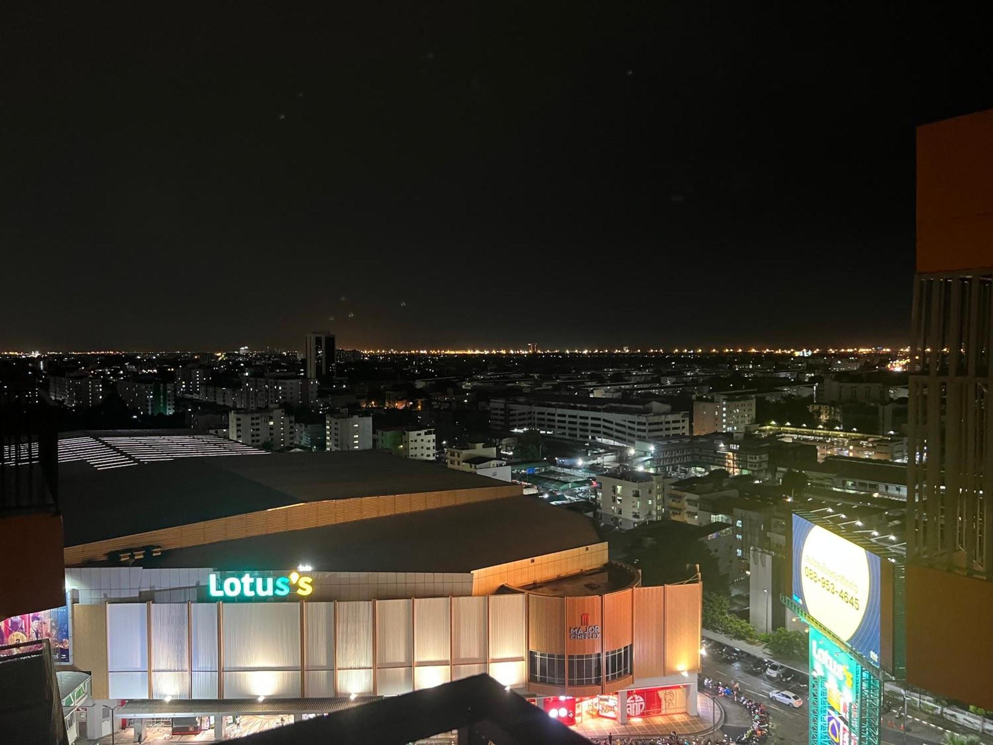 Mall Suites Hotel Bangkok Esterno foto