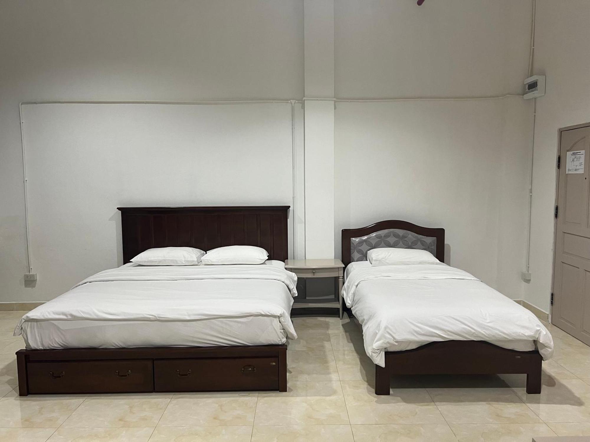 Mall Suites Hotel Bangkok Esterno foto